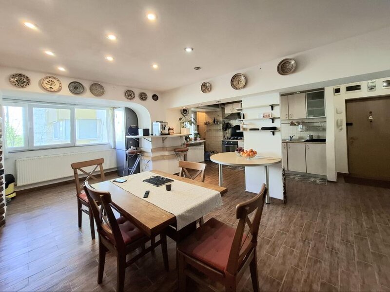 Colentina, 4 camere, 96 mp, renovat, utilat & mobilat.